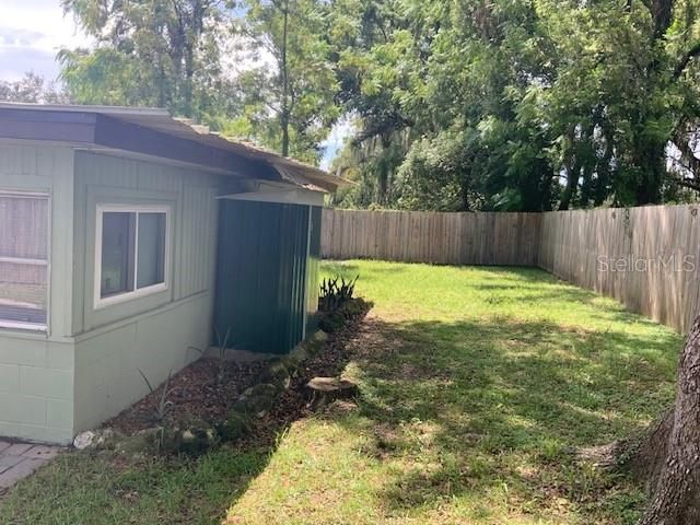 For Sale: $132,000 (2 beds, 2 baths, 962 Square Feet)