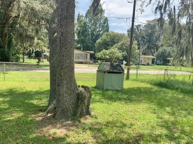 For Sale: $132,000 (2 beds, 2 baths, 962 Square Feet)