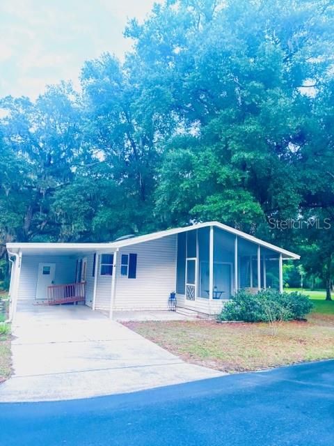 For Rent: $1,299 (2 beds, 2 baths, 925 Square Feet)