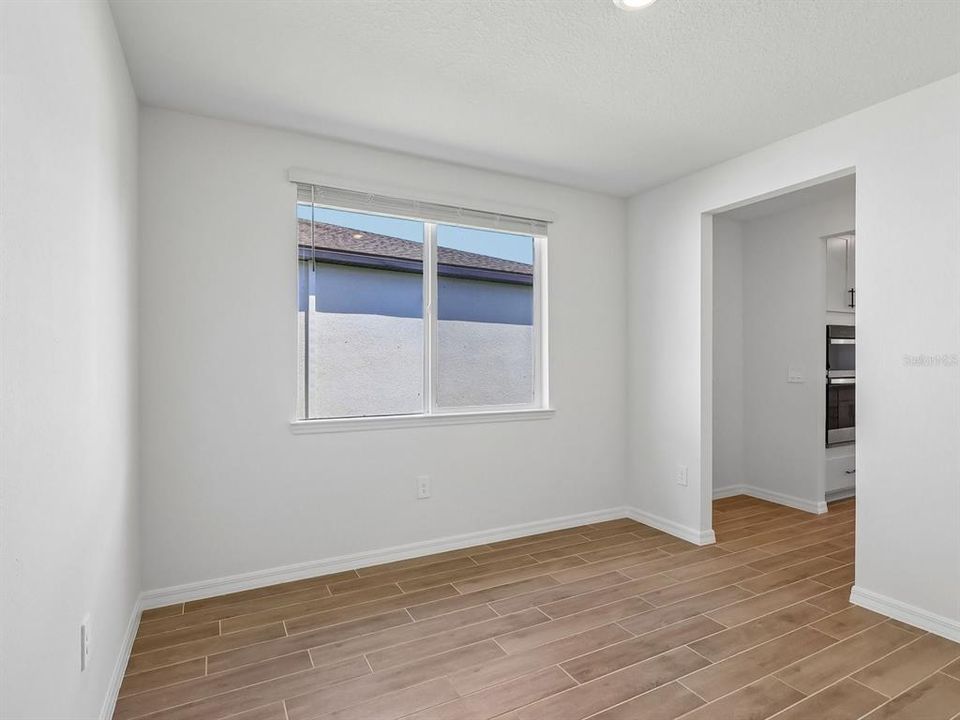 En Venta: $453,230 (4 camas, 3 baños, 2793 Pies cuadrados)