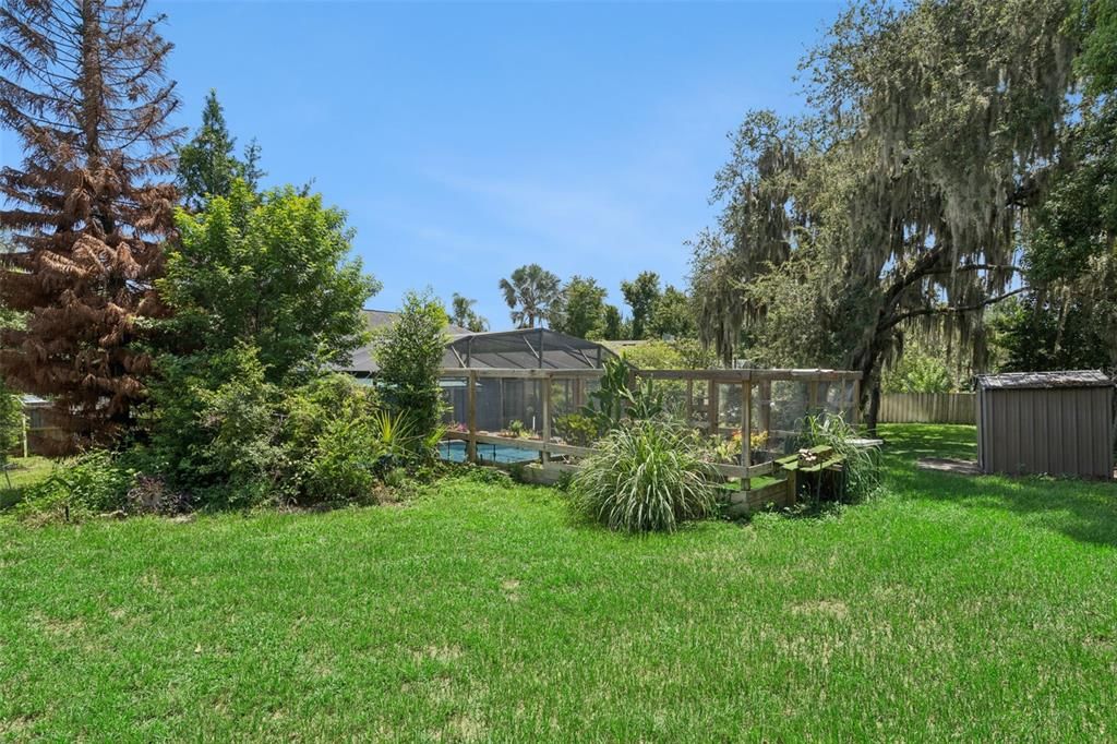 For Sale: $300,000 (3 beds, 2 baths, 1154 Square Feet)