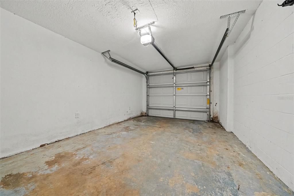En Venta: $289,900 (4 camas, 2 baños, 1242 Pies cuadrados)
