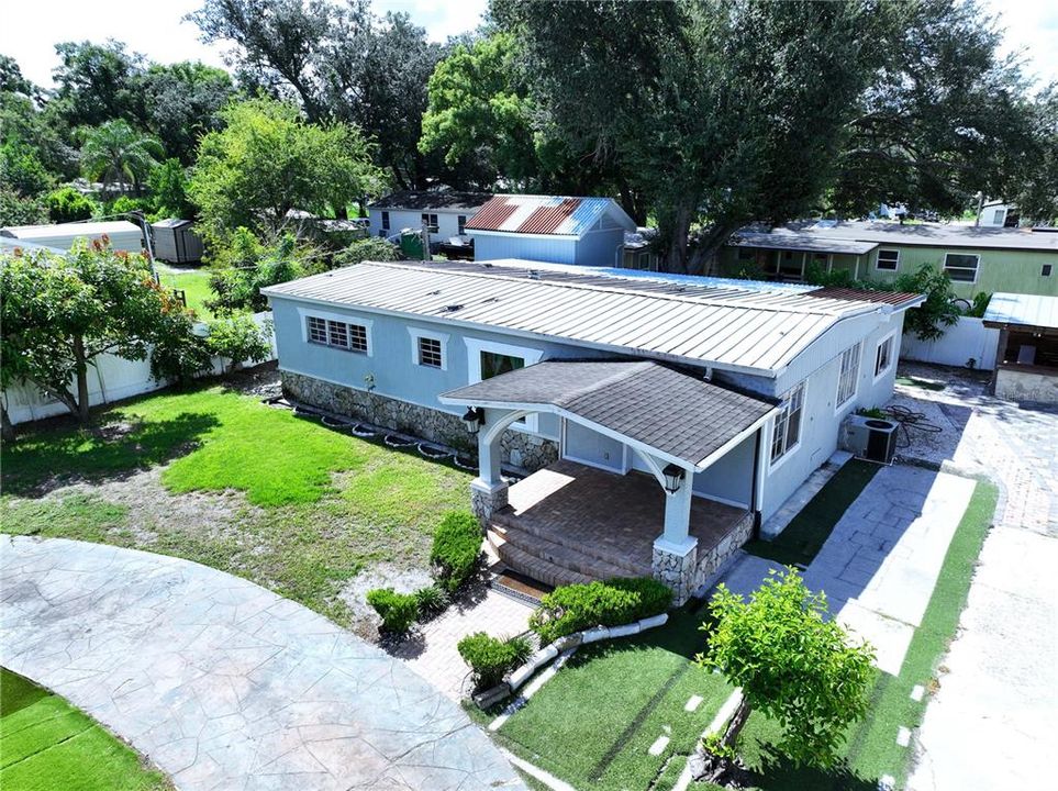 For Sale: $314,900 (5 beds, 4 baths, 1914 Square Feet)