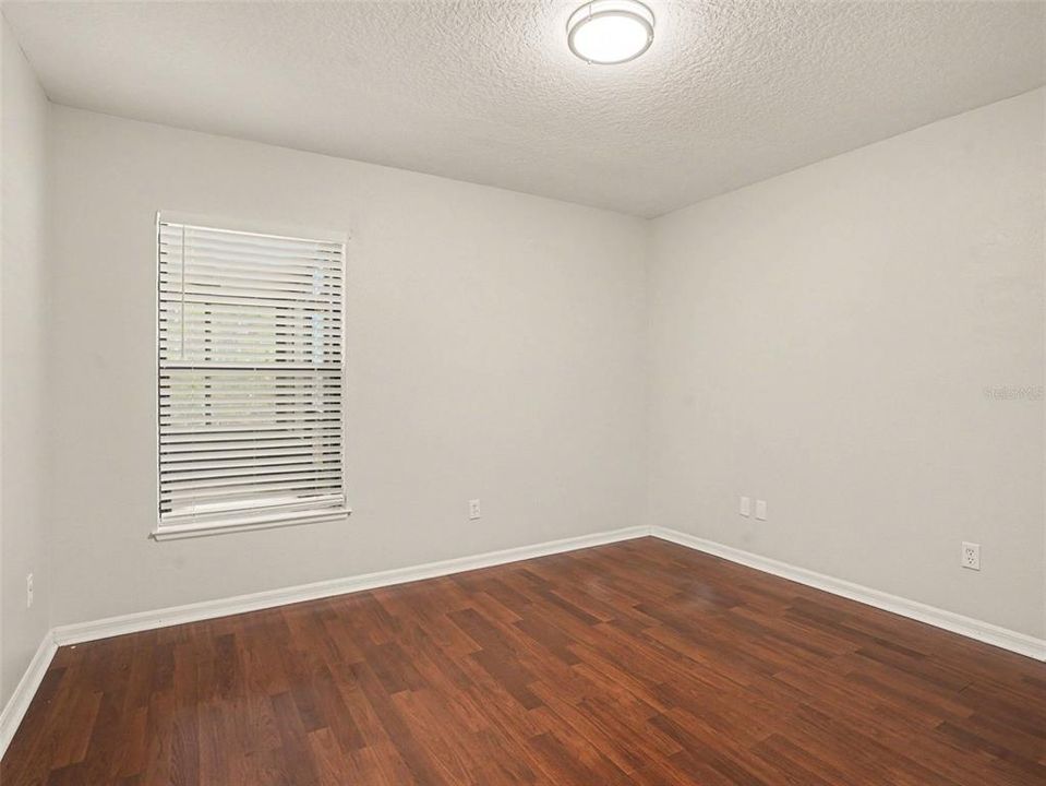 En Venta: $334,900 (3 camas, 2 baños, 1904 Pies cuadrados)