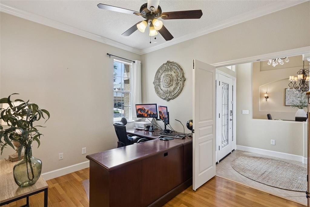 For Sale: $649,000 (4 beds, 3 baths, 2708 Square Feet)