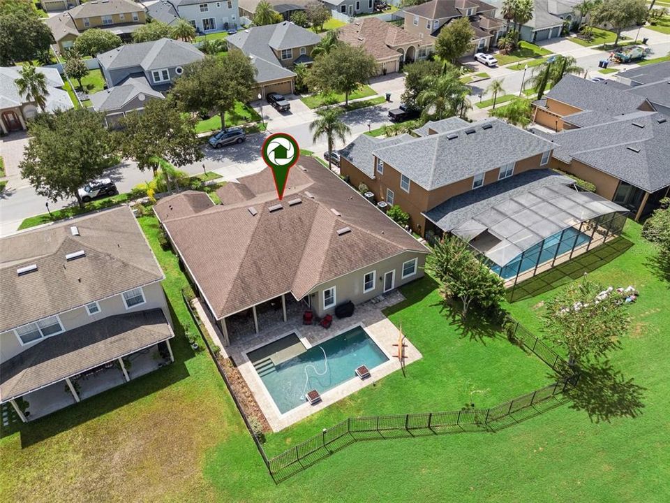 For Sale: $649,000 (4 beds, 3 baths, 2708 Square Feet)