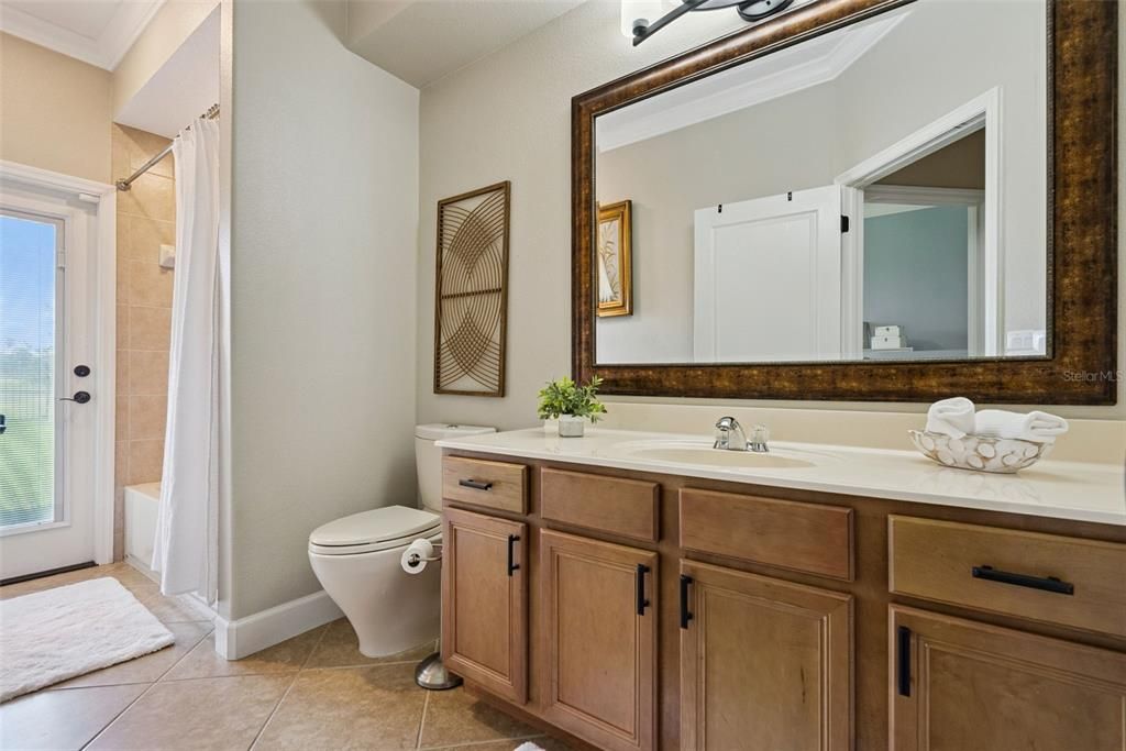 For Sale: $649,000 (4 beds, 3 baths, 2708 Square Feet)