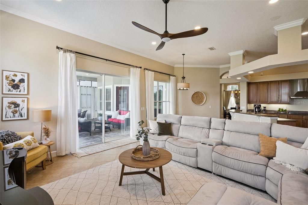 For Sale: $649,000 (4 beds, 3 baths, 2708 Square Feet)