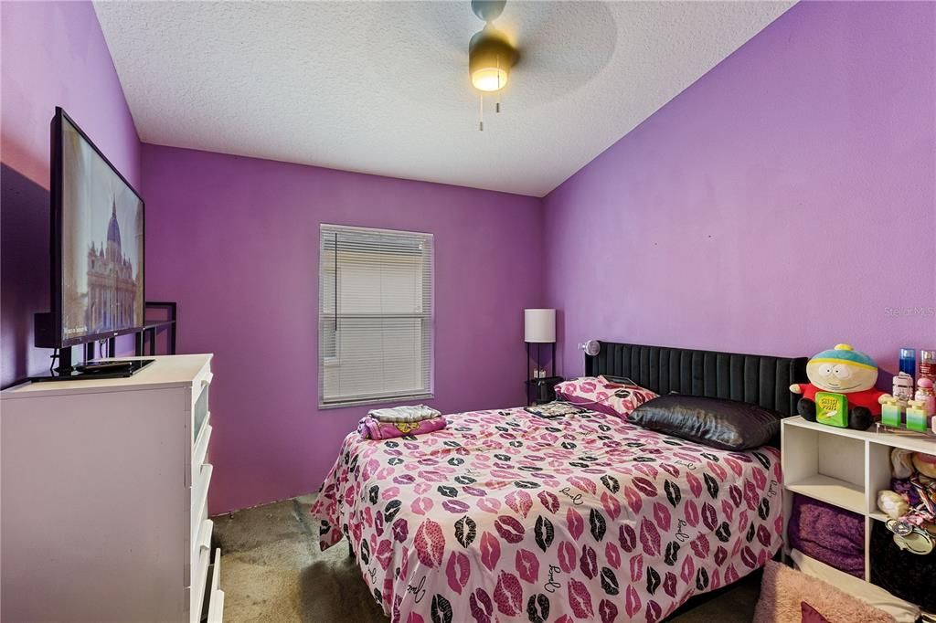 For Sale: $465,000 (4 beds, 2 baths, 2074 Square Feet)
