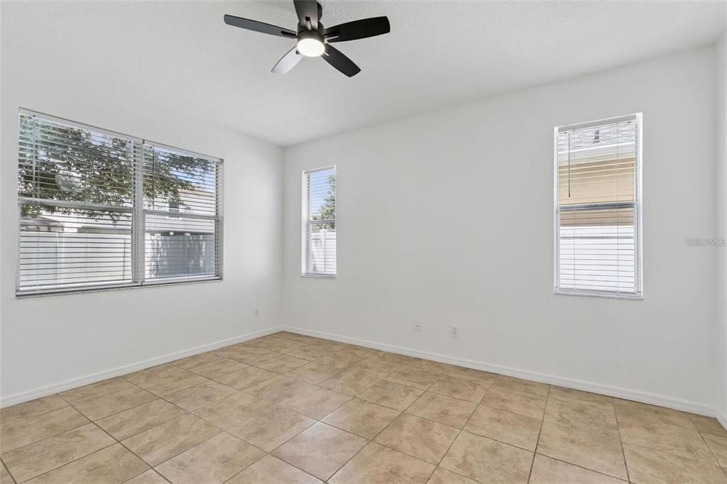 For Rent: $3,000 (3 beds, 2 baths, 1911 Square Feet)