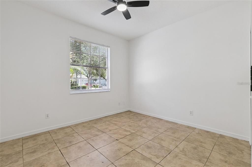For Rent: $3,000 (3 beds, 2 baths, 1911 Square Feet)