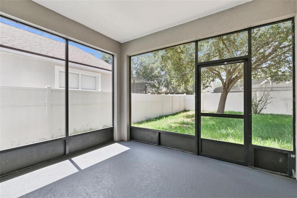 For Rent: $3,000 (3 beds, 2 baths, 1911 Square Feet)