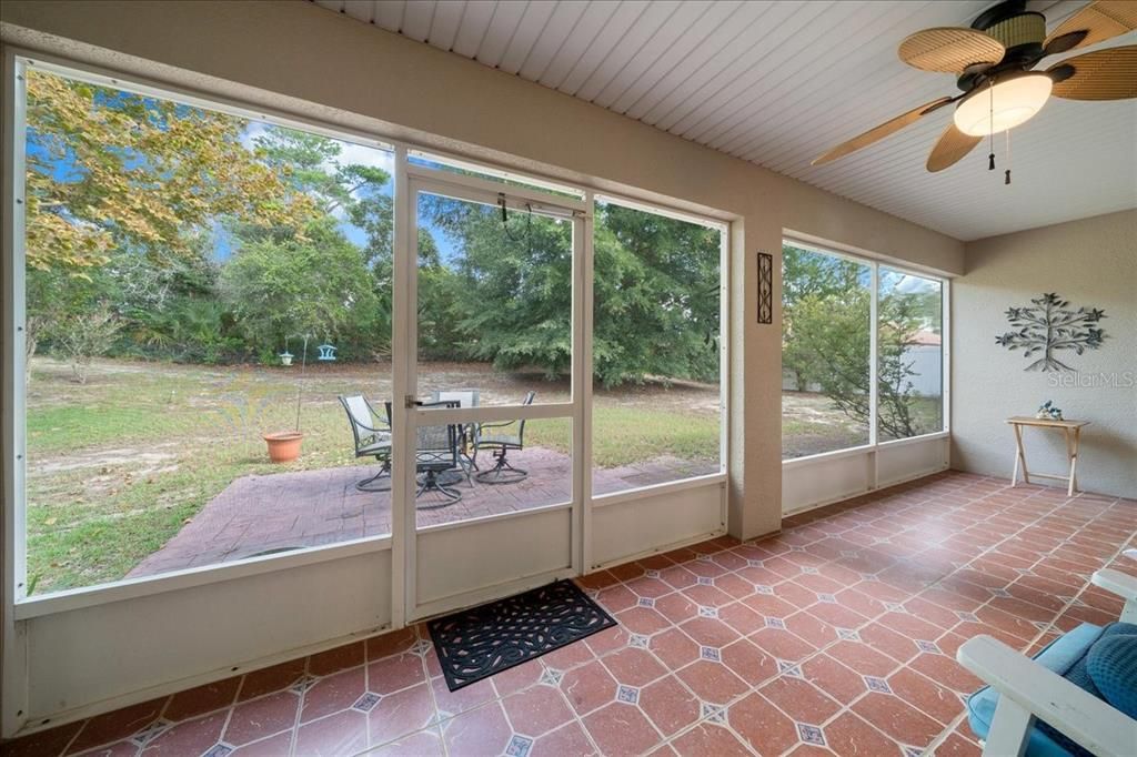 En Venta: $280,000 (3 camas, 2 baños, 1903 Pies cuadrados)