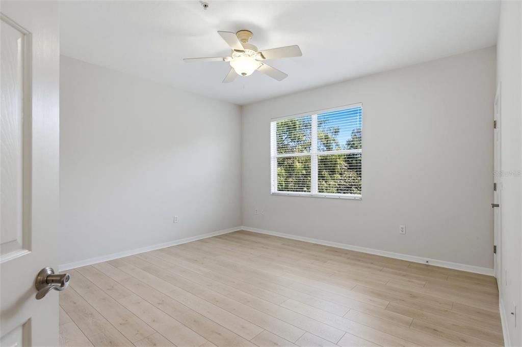 For Rent: $2,100 (3 beds, 2 baths, 1776 Square Feet)