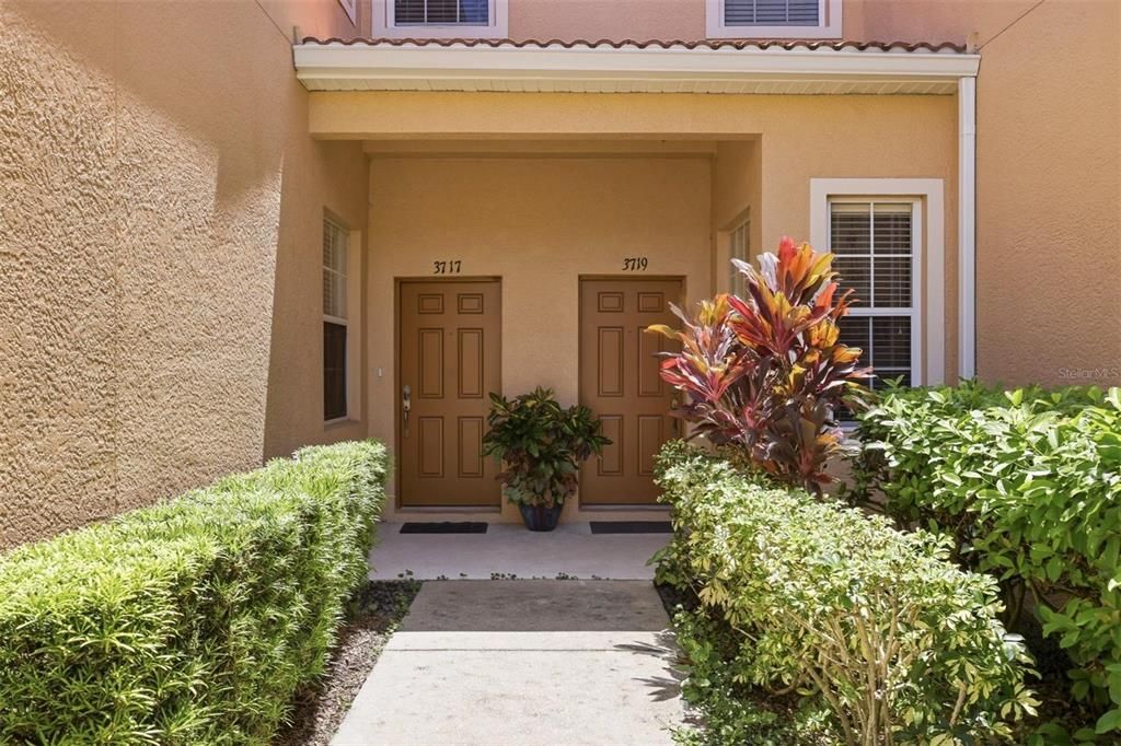 For Rent: $2,100 (3 beds, 2 baths, 1776 Square Feet)