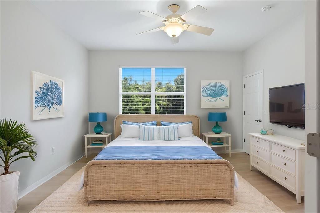 For Rent: $2,100 (3 beds, 2 baths, 1776 Square Feet)
