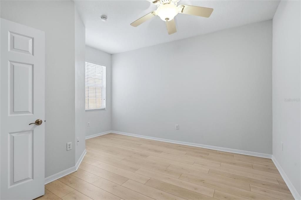 For Rent: $2,100 (3 beds, 2 baths, 1776 Square Feet)