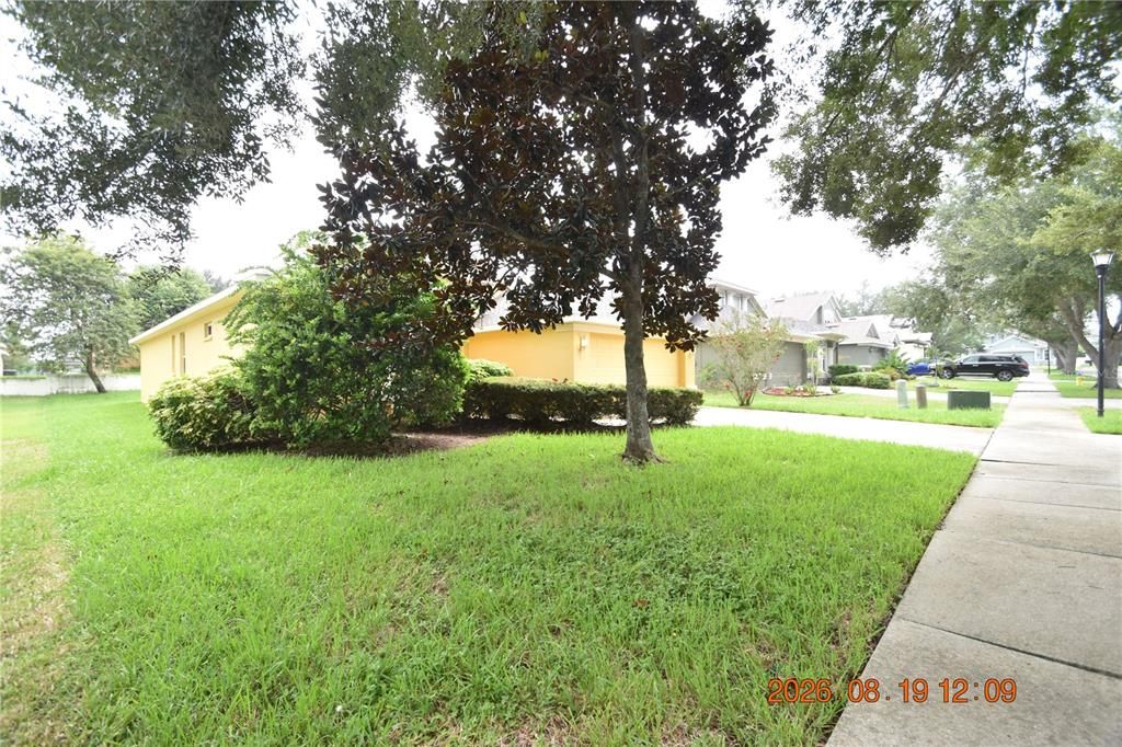 For Rent: $2,350 (4 beds, 3 baths, 2038 Square Feet)