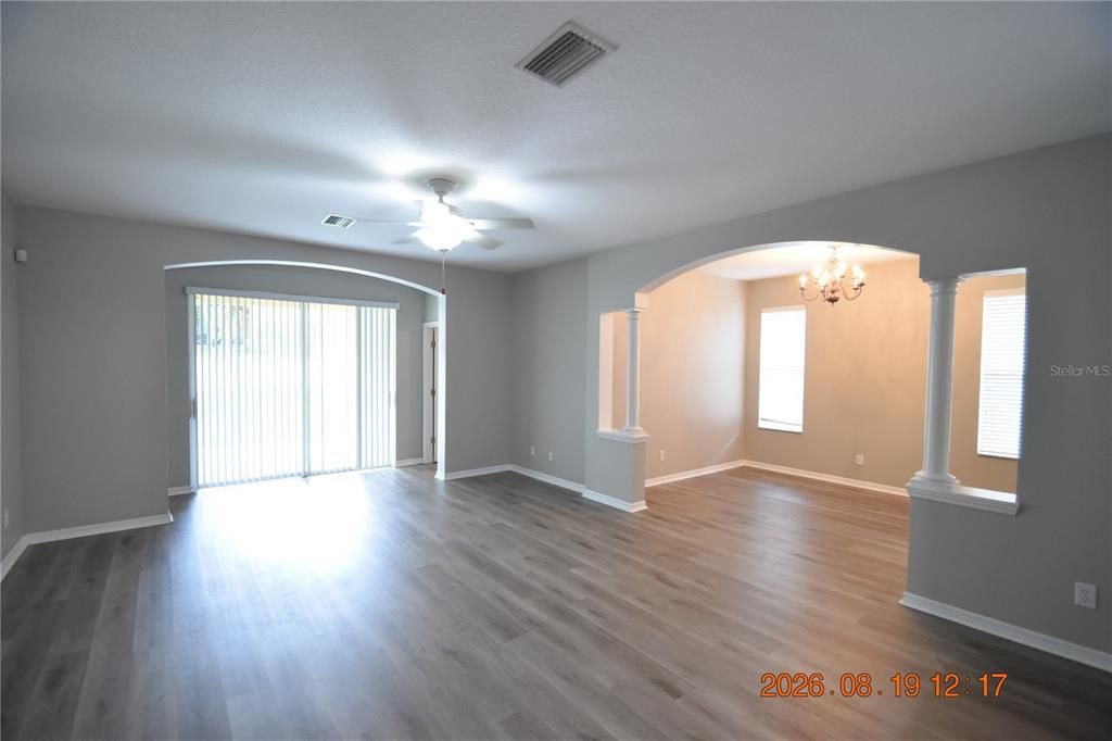For Rent: $2,350 (4 beds, 3 baths, 2038 Square Feet)