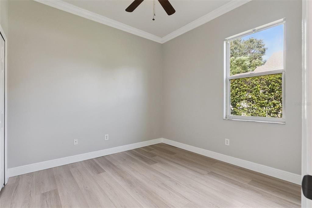 For Sale: $499,000 (3 beds, 2 baths, 1393 Square Feet)