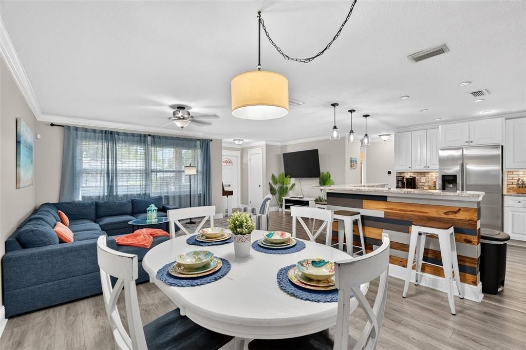 На продажу: $550,000 (3 спален, 2 ванн, 1644 Квадратных фут)
