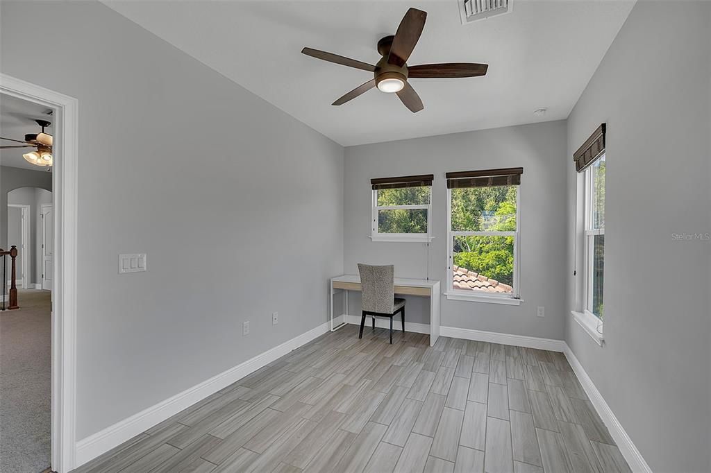 For Sale: $914,900 (5 beds, 3 baths, 3375 Square Feet)