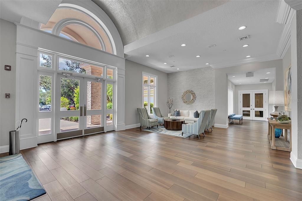 For Sale: $914,900 (5 beds, 3 baths, 3375 Square Feet)