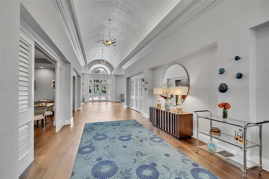 For Sale: $914,900 (5 beds, 3 baths, 3375 Square Feet)