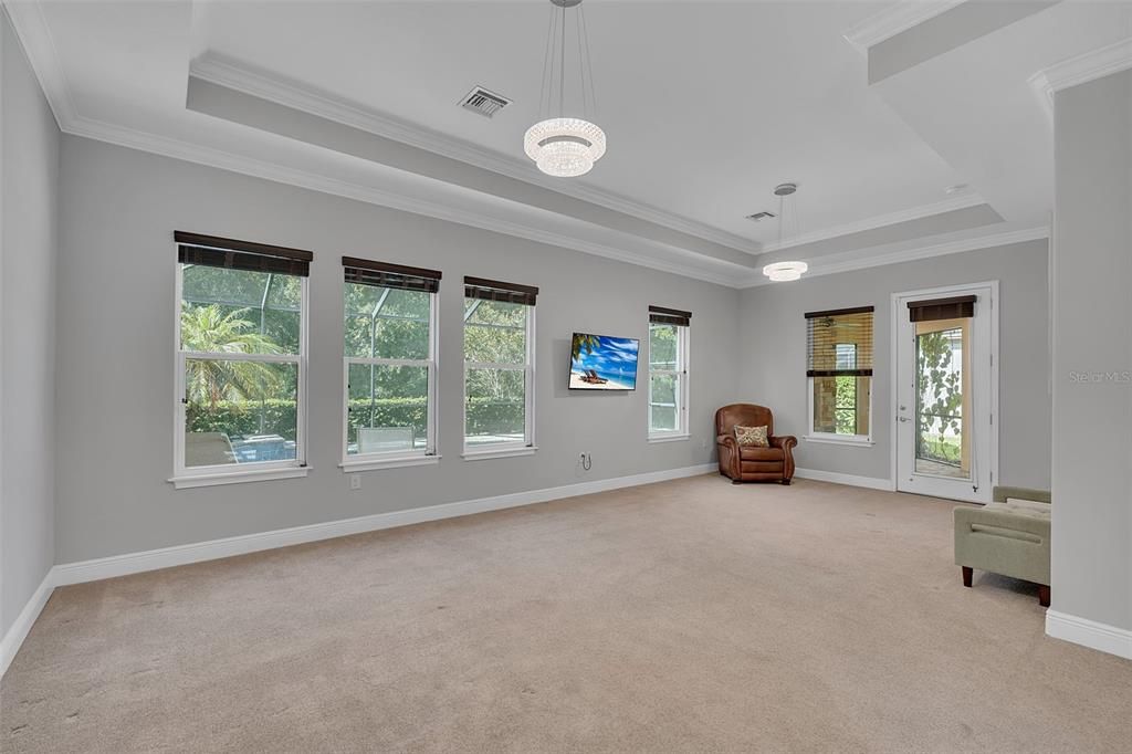 For Sale: $914,900 (5 beds, 3 baths, 3375 Square Feet)