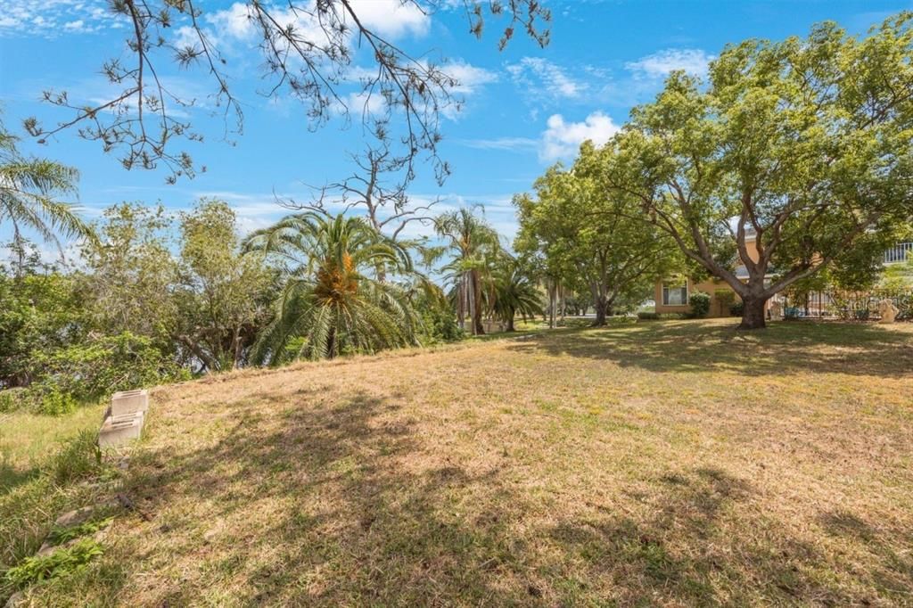 En Venta: $198,900 (0.75 acres)