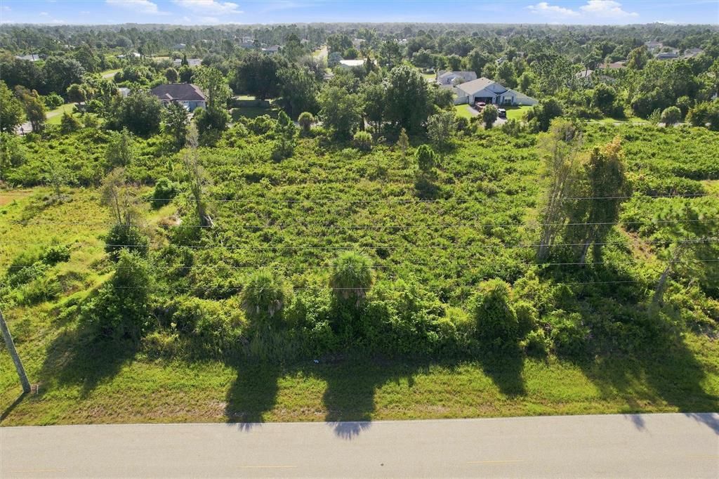 На продажу: $18,000 (0.23 acres)