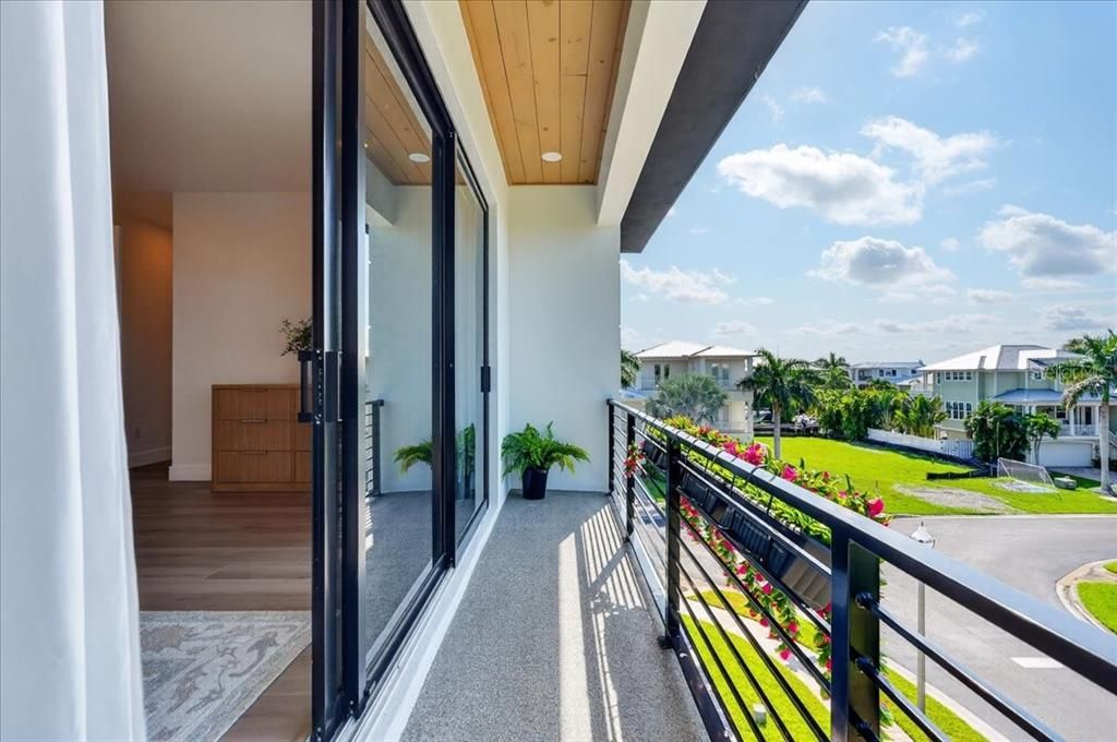 For Sale: $2,600,000 (4 beds, 4 baths, 4479 Square Feet)