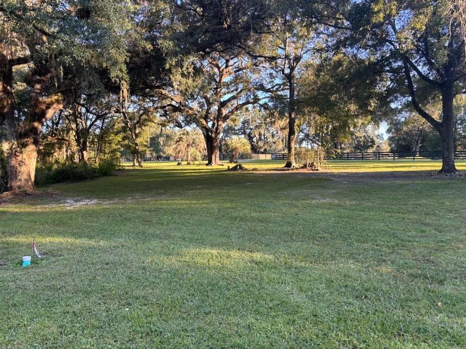 待售: $515,000 (5.00 acres)