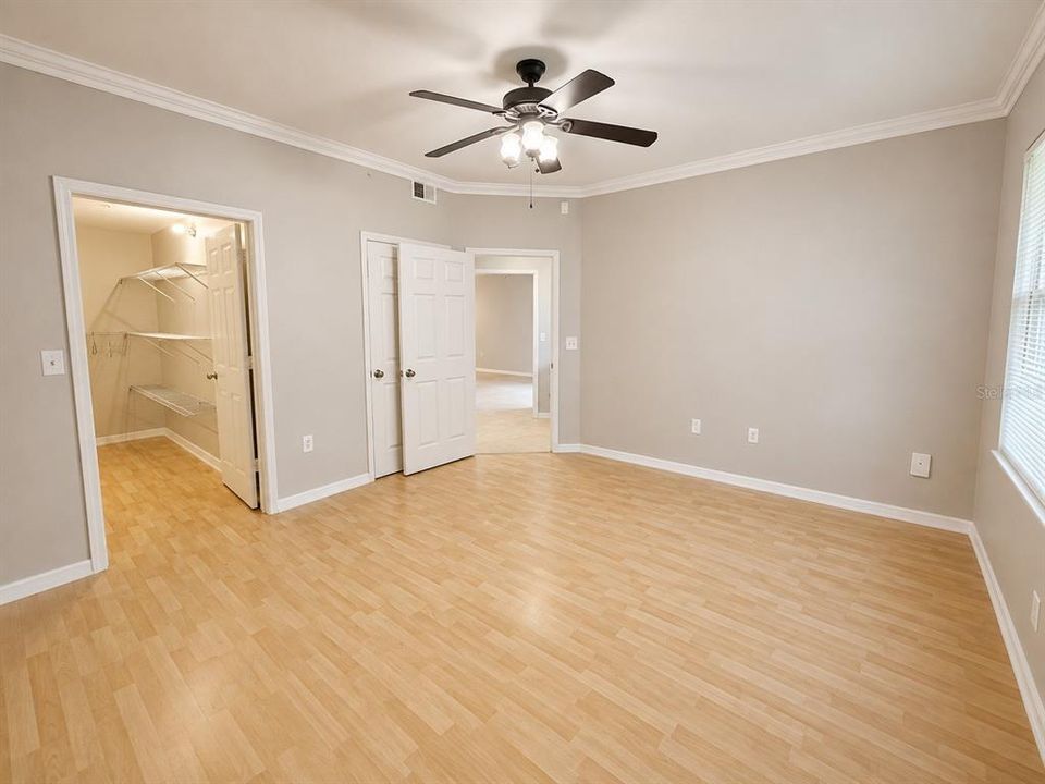 For Rent: $1,700 (1 beds, 1 baths, 1072 Square Feet)
