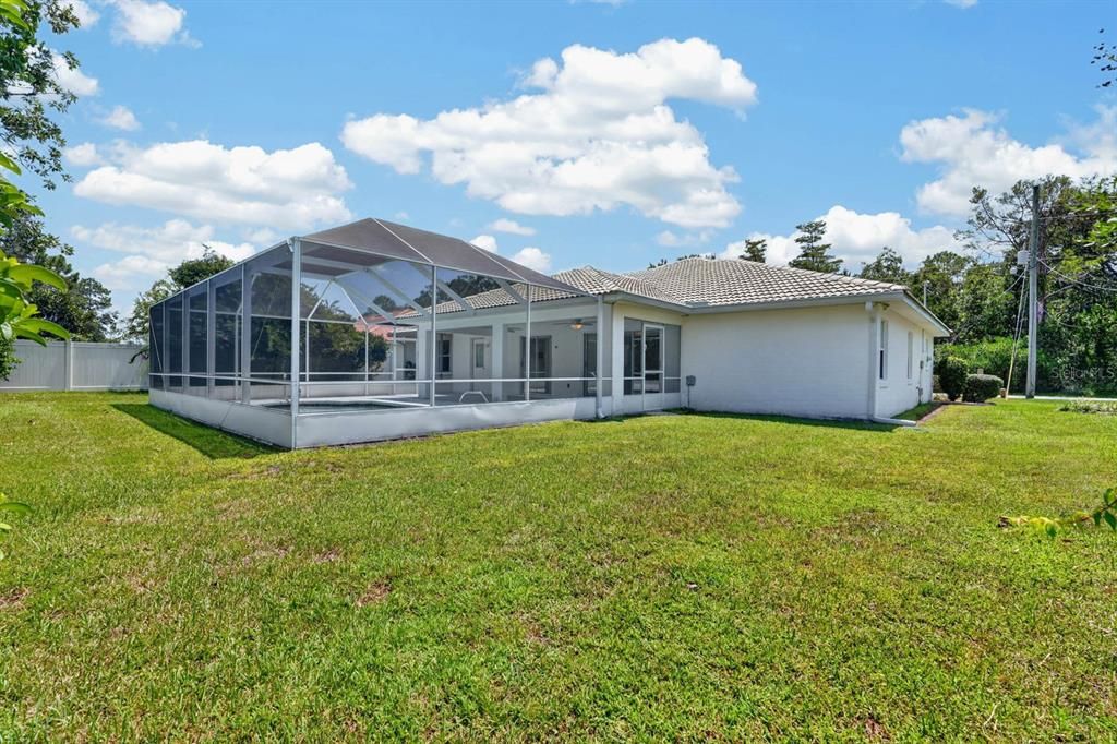 For Sale: $399,000 (3 beds, 2 baths, 2082 Square Feet)