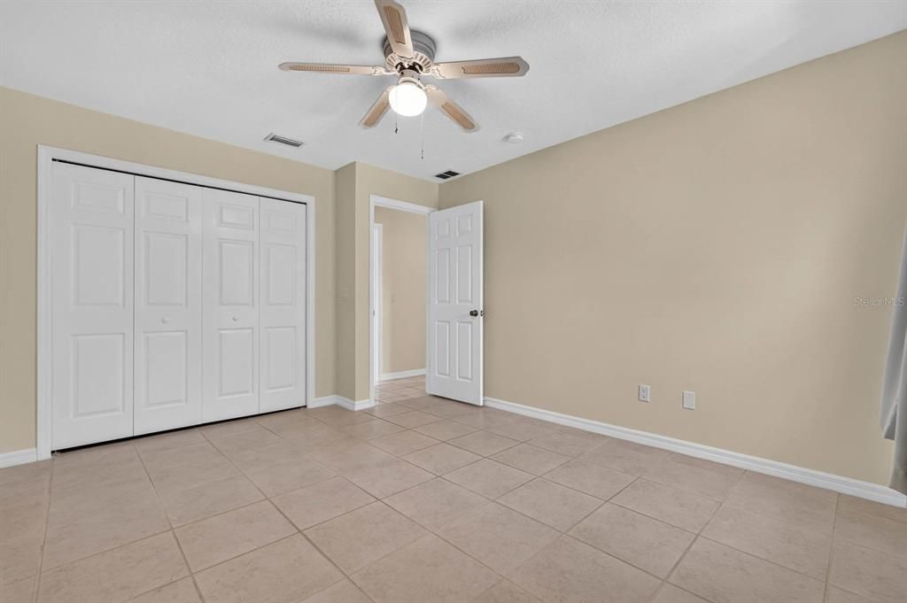 For Sale: $399,000 (3 beds, 2 baths, 2082 Square Feet)