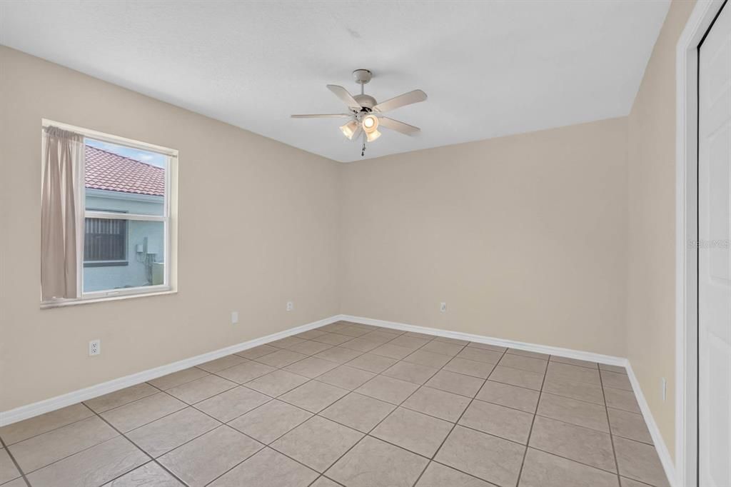 For Sale: $399,000 (3 beds, 2 baths, 2082 Square Feet)