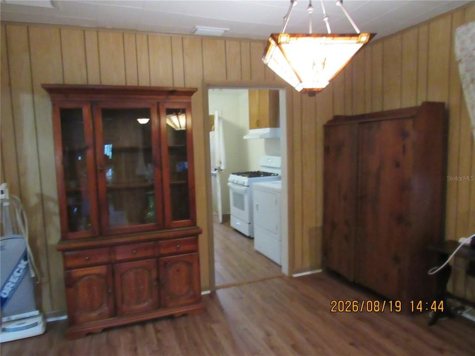 В аренду: $1,600 (3 спален, 1 ванн, 1164 Квадратных фут)