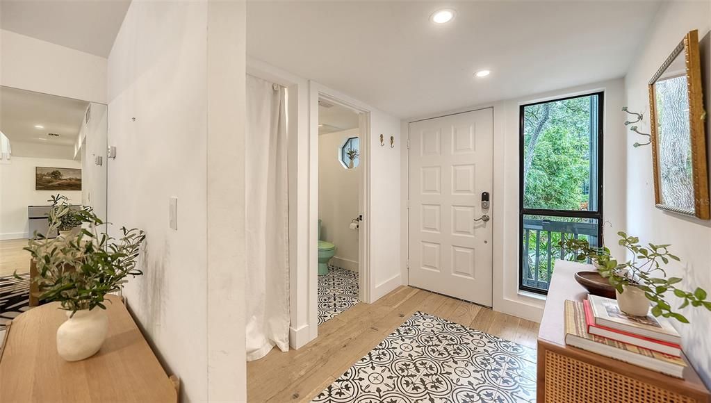 For Sale: $680,000 (3 beds, 2 baths, 2048 Square Feet)