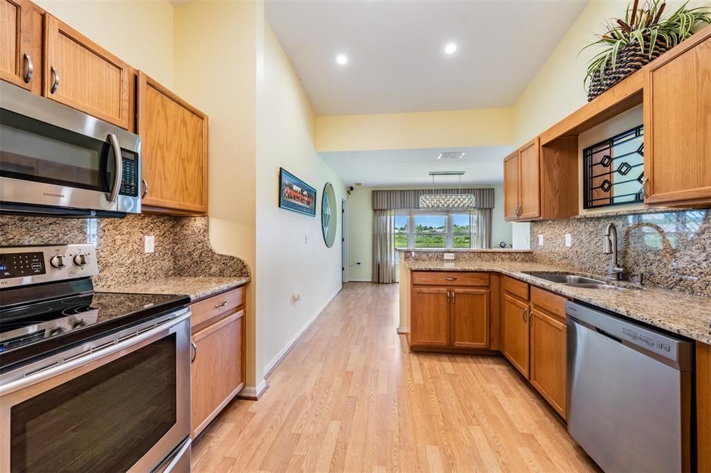 En Venta: $375,000 (3 camas, 2 baños, 1762 Pies cuadrados)