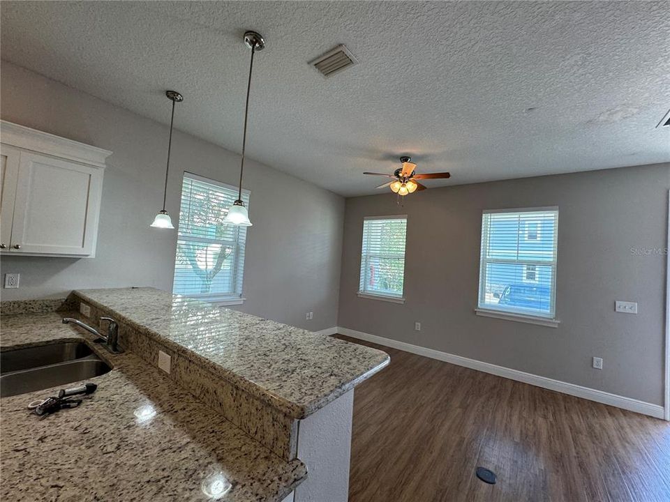 For Rent: $3,995 (3 beds, 3 baths, 1760 Square Feet)