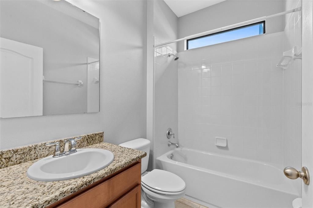 En Venta: $374,900 (3 camas, 2 baños, 1516 Pies cuadrados)