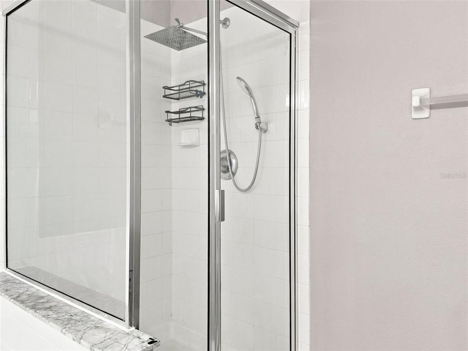 На продажу: $339,900 (3 спален, 2 ванн, 1806 Квадратных фут)