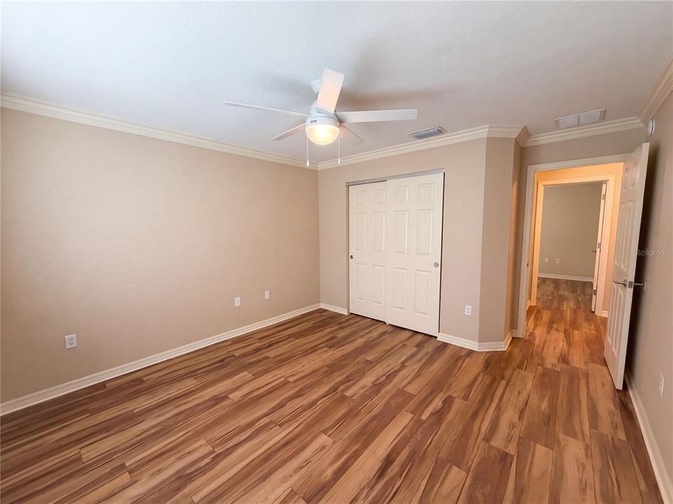 For Sale: $320,000 (3 beds, 2 baths, 1718 Square Feet)