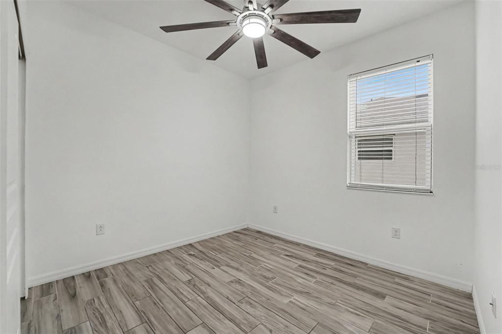 For Sale: $550,000 (4 beds, 2 baths, 1935 Square Feet)