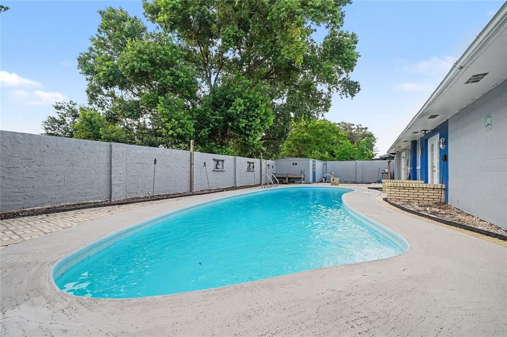 En Venta: $335,000 (3 camas, 2 baños, 1579 Pies cuadrados)
