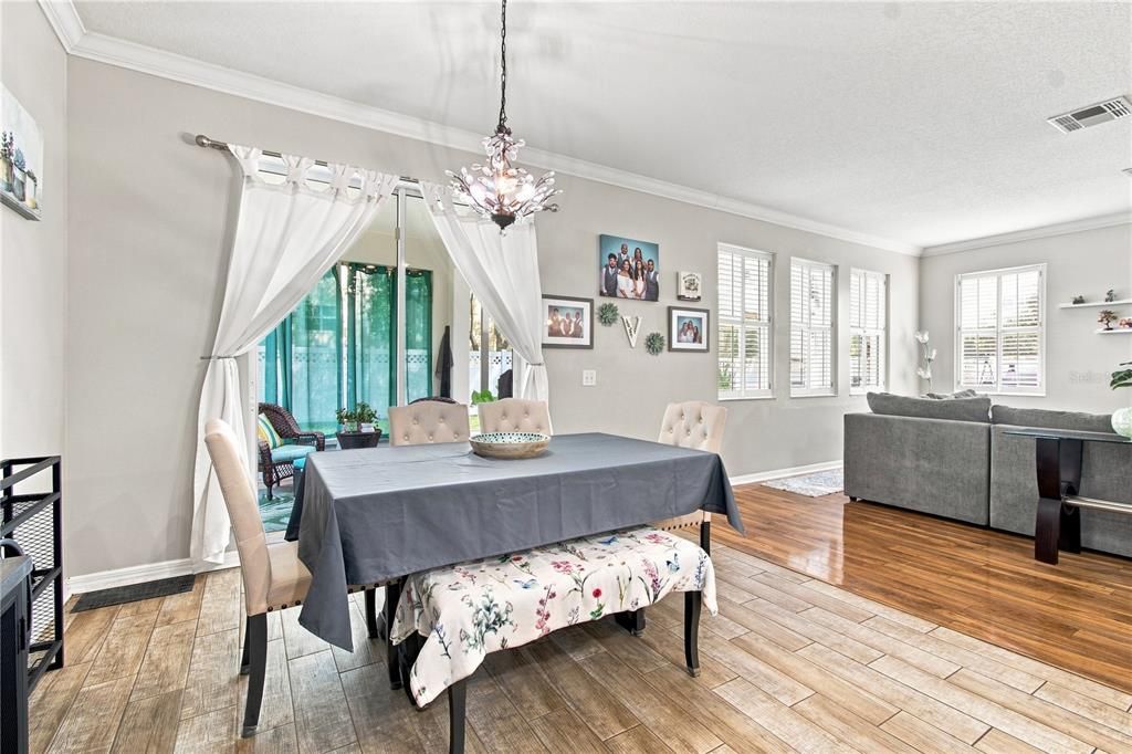 For Sale: $465,000 (4 beds, 2 baths, 2278 Square Feet)