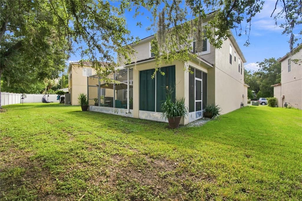 For Sale: $465,000 (4 beds, 2 baths, 2278 Square Feet)