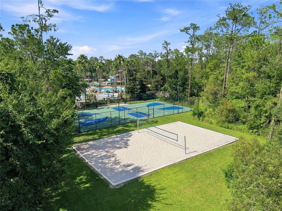 For Sale: $465,000 (4 beds, 2 baths, 2278 Square Feet)