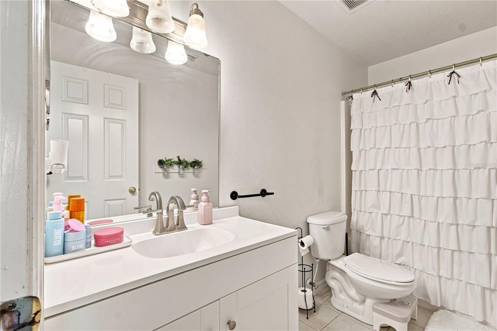 For Sale: $465,000 (4 beds, 2 baths, 2278 Square Feet)